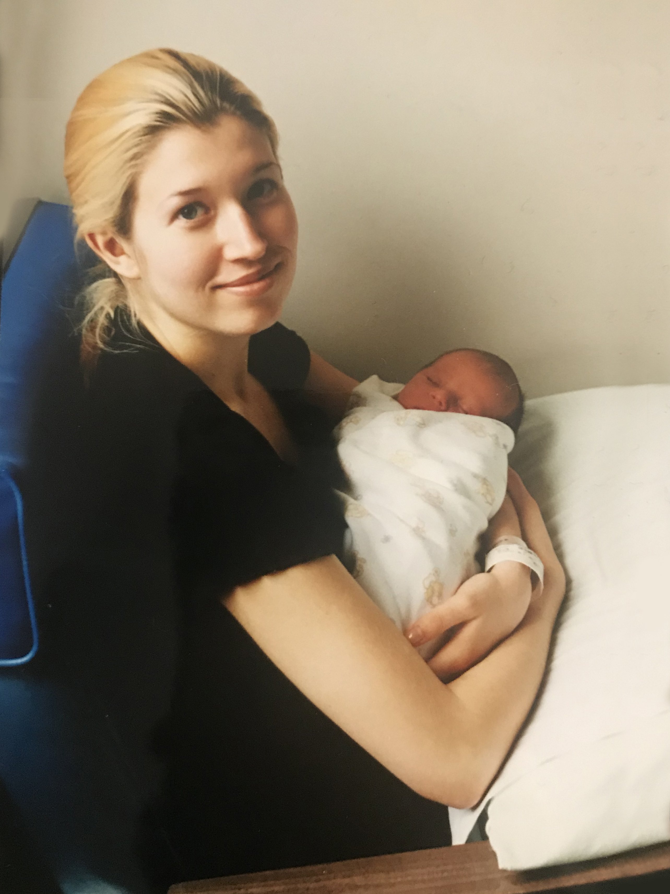 alanna_with_newborn_andrew.original