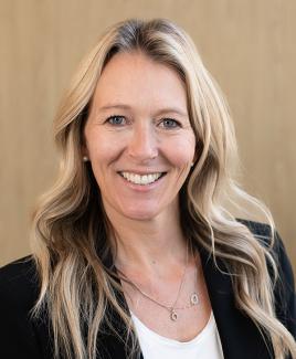 Sarah Cameron Sarah Cameron headshot